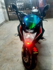 Suzuki Gixxer SF